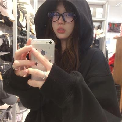 过来抱抱我国语